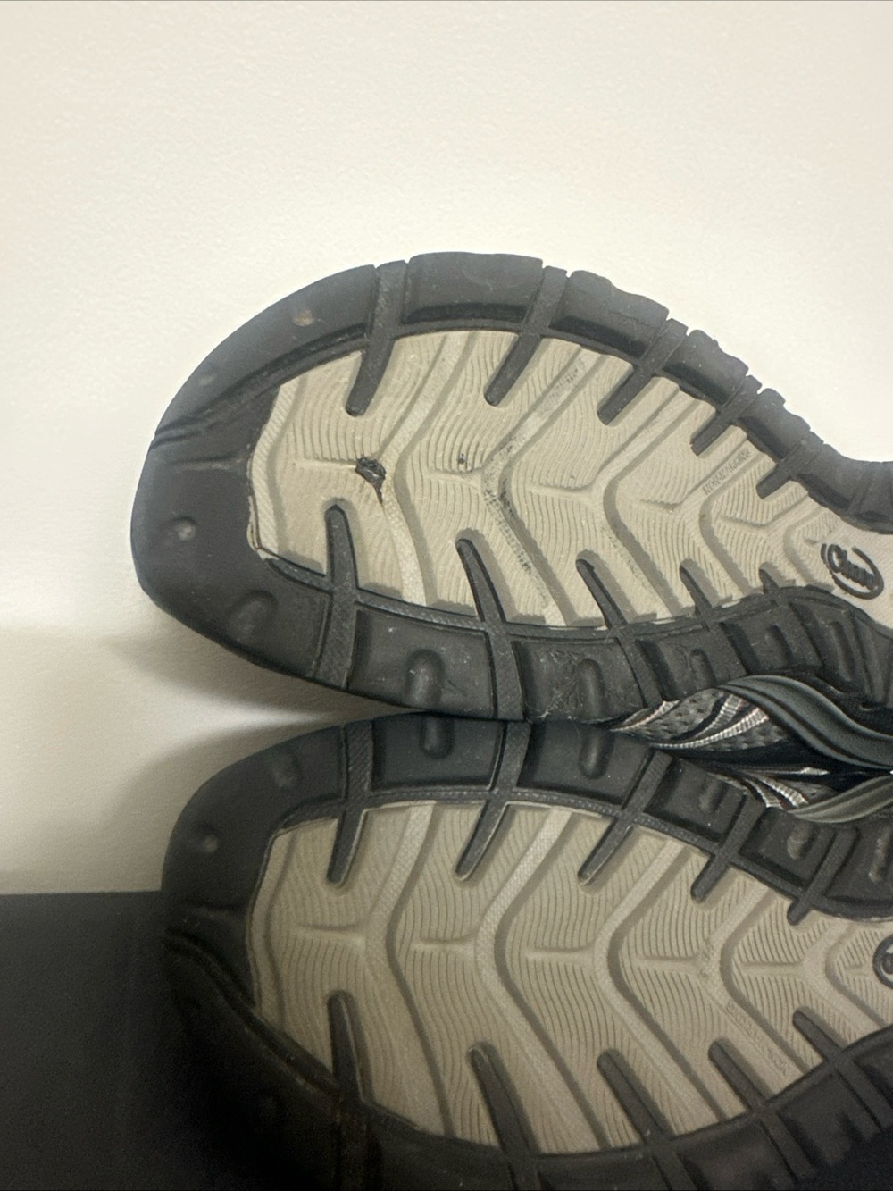 Chaco Outcross Evo 1 Men’s Size 10 - Picture 13 of 13